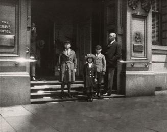 Arthur Conan Doyle and his children outside the Grand Hotel, Melbourne