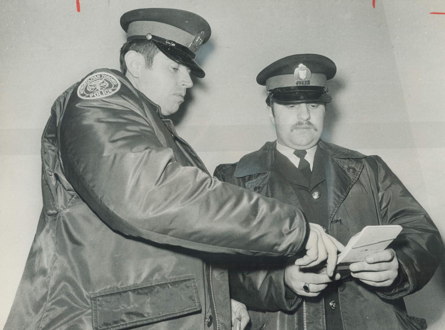 William McLeish (left) and Bob Dzus, They recognized the suspects from a previous case