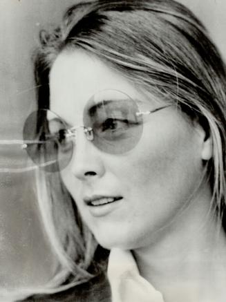 Marina Hundt, Meter's 'sweet blonde'