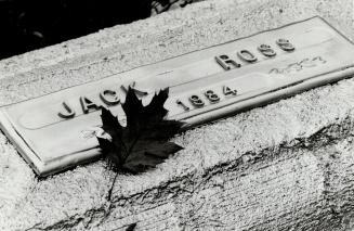 Murders - Canada - Quebec (Beaulieu, Pierre) Funerals of PB and Jack Ross (Woodstock)