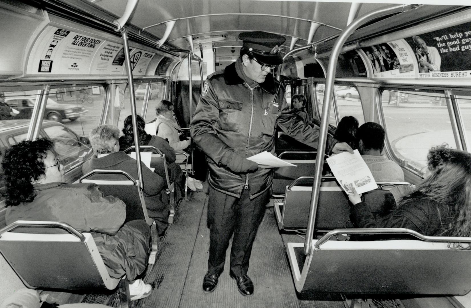 Canvassing Help. Metro police Constable Rick Kiczek distributes flyers featuring a missing Fronthill woman on a King St. W. bus yesterday. Police are (...)