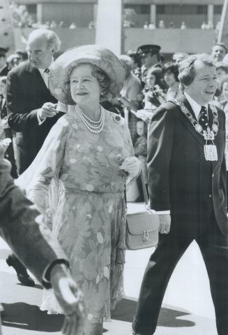 Royal Tours - Queen Mother Elizabeth (Canada 1974) Toronto