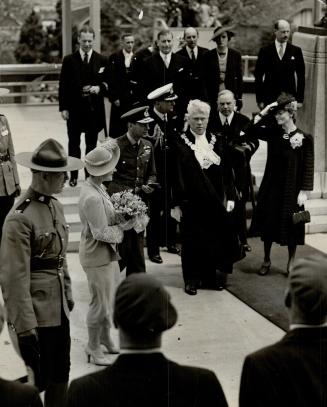 Only Canadian Mayor to greet their majesties in ceremonial robes reminiscent of British chief magistrates was Mayor J
