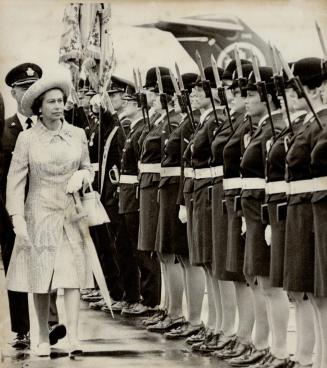 Royal Tours - Queen Elizabeth and Family (Canada 1976) Unused Photos