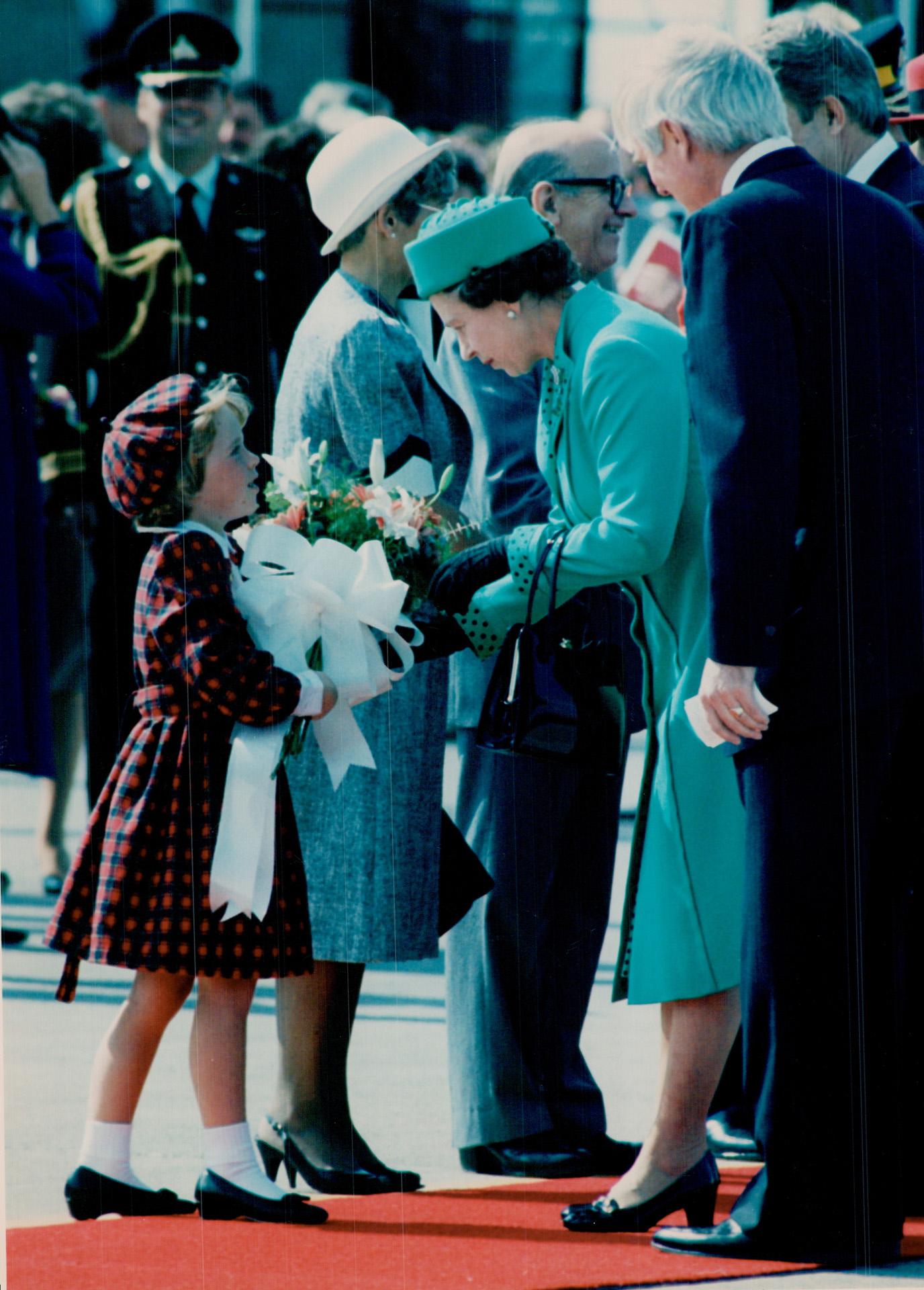 queen elizabeth ii royal tours