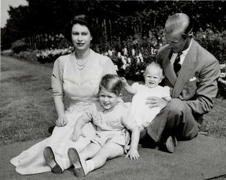 Royal Family - Elizabeth, Princess and Philip, Prince (1951) Norm James