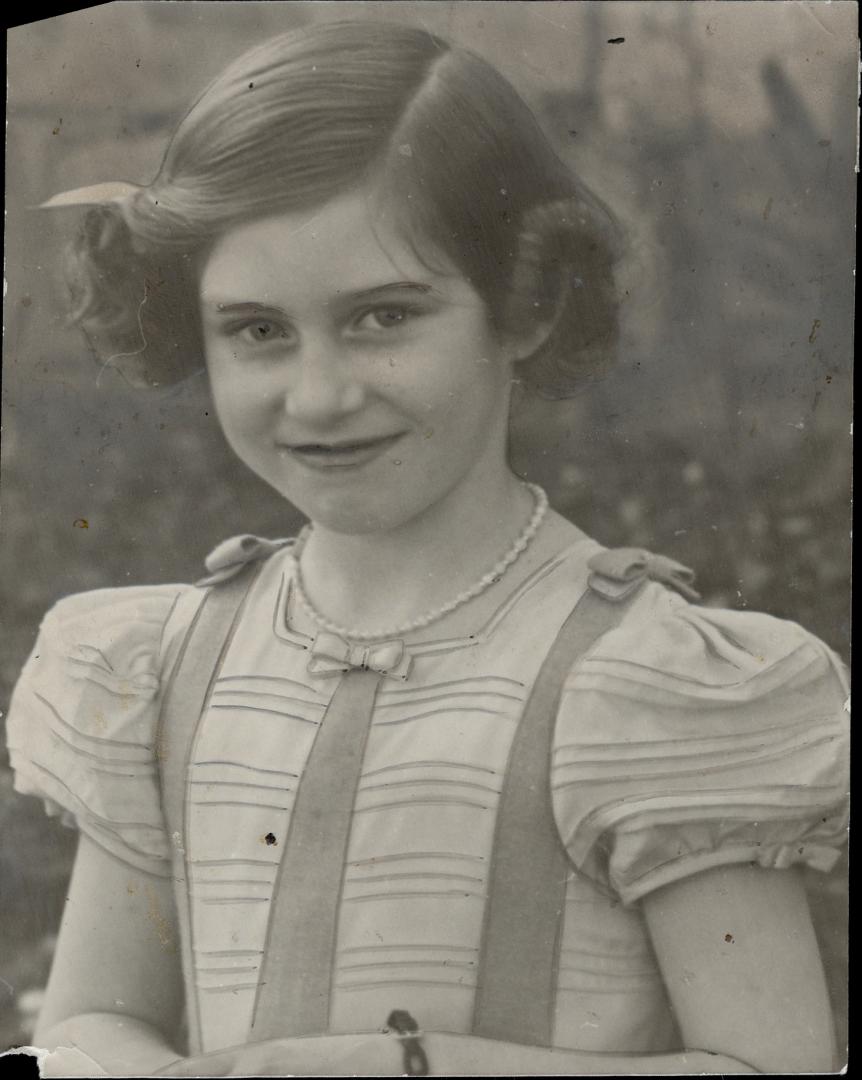 Royal Family - Margaret Rose, Princess (1932- 1940)