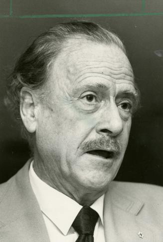 Marshall McLuhan: Pioneered study on the effects of media on human psyche
