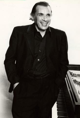 Glenn Gould - Posthumous fame: Glenn Gould joins Glen Miller, Hank Williams and Bessie Smith in Hall of Fame
