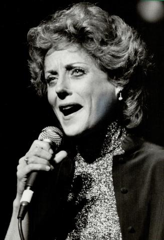 Lesley Gore: Her crowning moment at Grandstand was You Don't Own Me, reviewer says