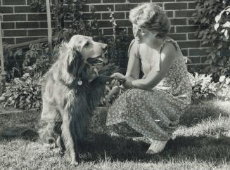 Controller Barbara Greene and Irish setter, Daedalus