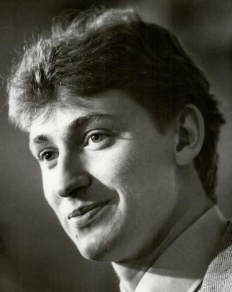 Gretzky, Wayne - Portraits up to and incl 1982