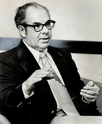 Sidney Handleman: Says treatment fair