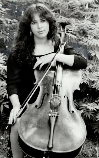 Ofra Harnoy's performance on the cello won universal acclaim