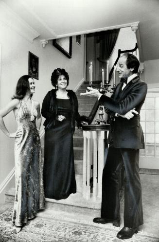 Dancers Vanessa Harwood (left) and Charles Kirby dress-rehearse with Mrs