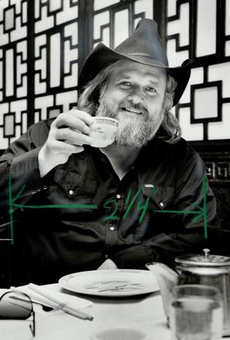 Rompin' Ronnie: The Hawk has peanut butter sandwiches down pat but avoids more complicated dishes