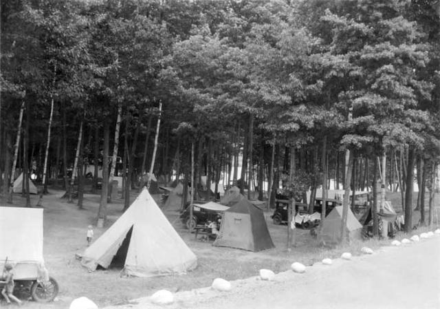 Tourist camp in Midland