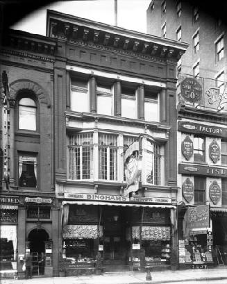 144-146 Yonge Street
