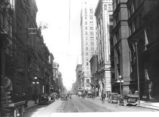 King Street, looking east, from west of Yonge Street
