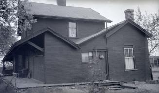 Lambton Station (G.T.R. Belt Line), north of St. Clair Avenue W., west of Florence Crescent