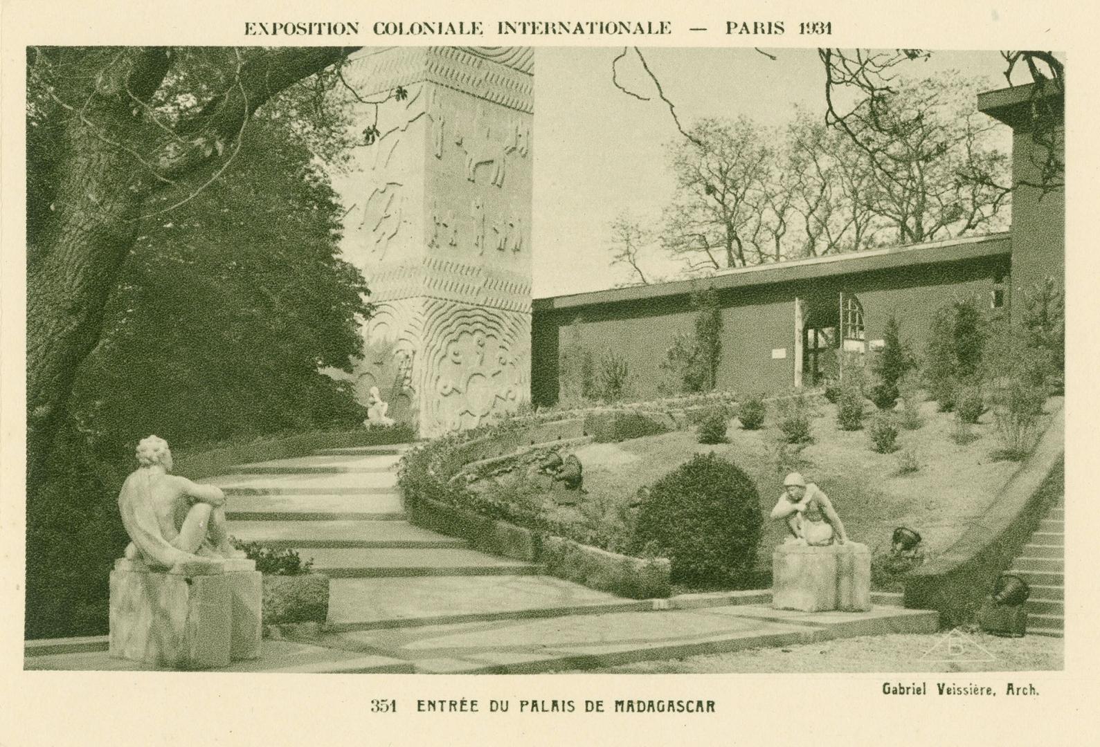 Exposition coloniale internationale, Paris 1931: Entrée du palais de Madagascar