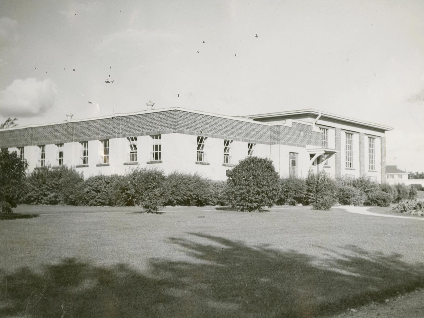 Bowmanville School swimming pool