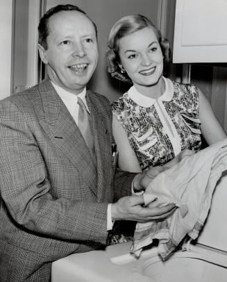 Foster Hewitt and Barbara Ellis at clochs washer