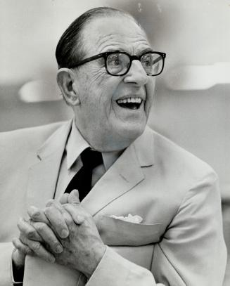 Stanley Holloway. Will perform before Queen