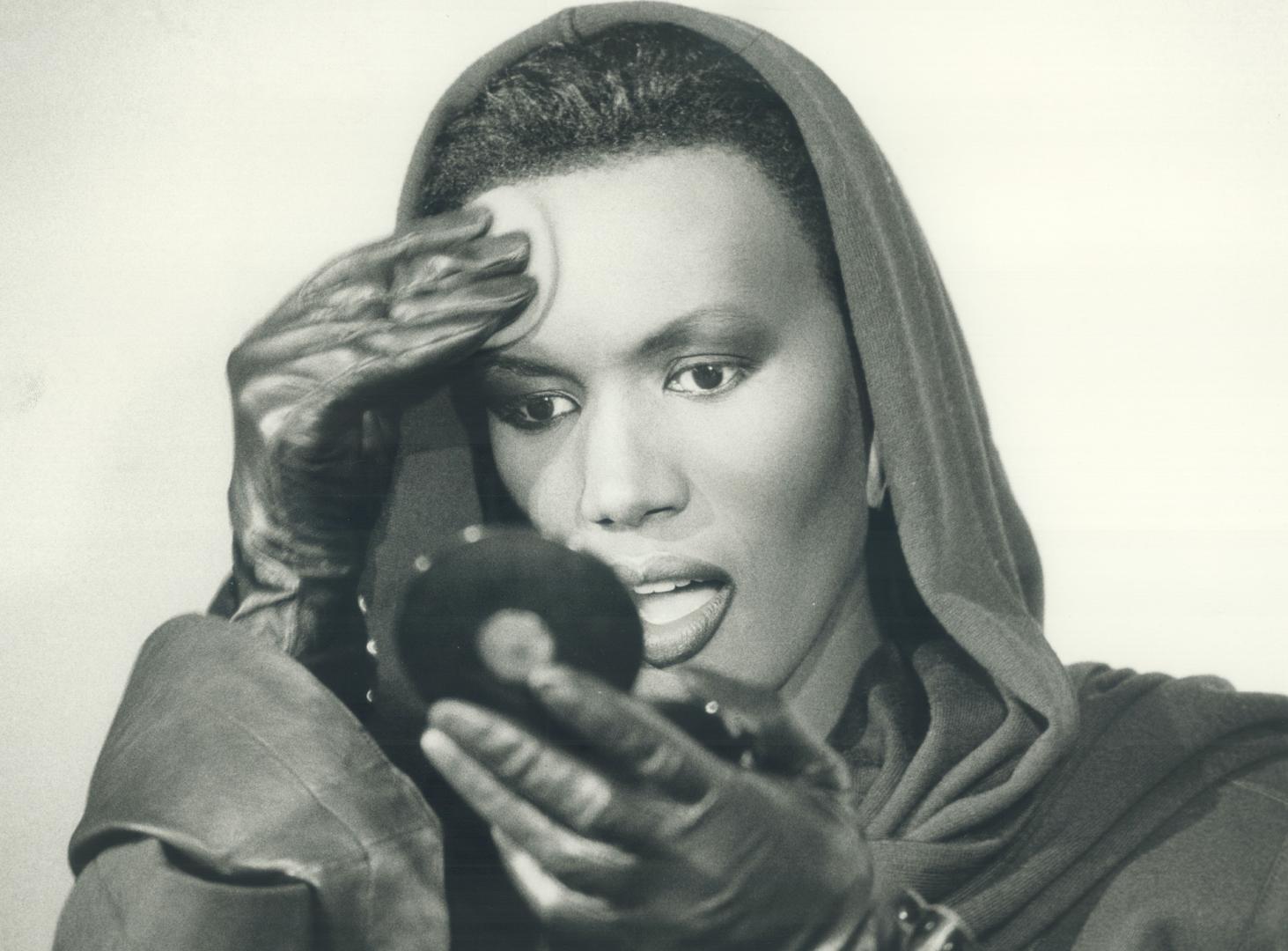 Goodness Gracious, Mz. Jones. Grace Jones was in town yesterday to kick off her new ad campaign for Canada Dry ginger ale. Two TV commercials featurin(...)