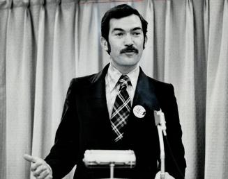Robert Kaplan, L, incumbent, 35