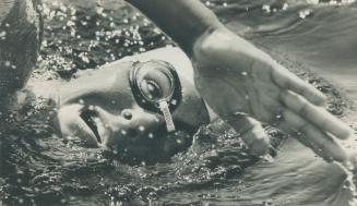 Keith, Vicki - Swimming