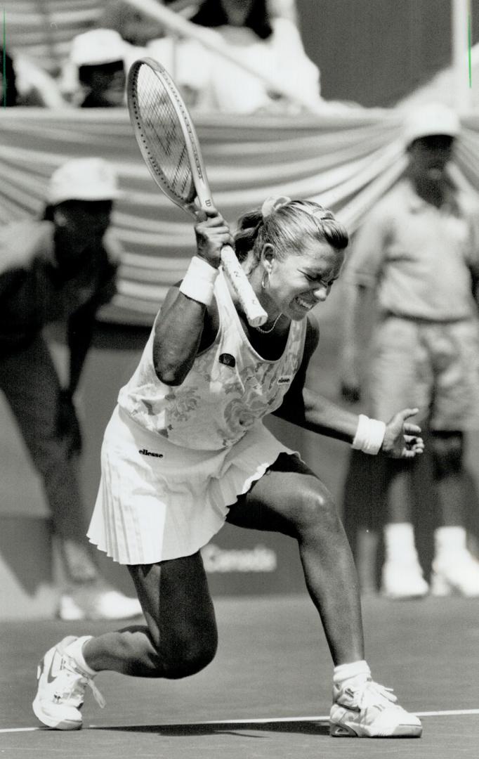 Make it four. Helen Kelesi's two-handed attack powered her to her fourth straight SunLife Nationals tennis championship over Patricia Hy 7-6, (7-1), 4(...)