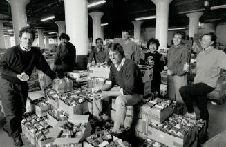 Gerard Kennedy, director of the Daily Bread Food Bank, and his workers are poised to play a far more aggressive role on behalf of the poor and hungry (...)