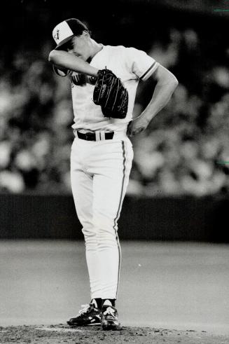 Blue Jays' Jimmy Key during a horrendous outing against the Brewers last night at SkyDome