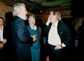 Pair of Kings: Director Alan King (left) chats with with actress Charmion King (no relation) and her husband, actor Gordon Pinsent, at The Bellair Cafe
