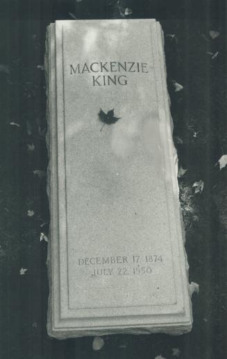 Rt. Hon. William Lyon MacKenzie King, 1874 - 1950 Mount Pleasant Cemetery, Toronto, Ontario