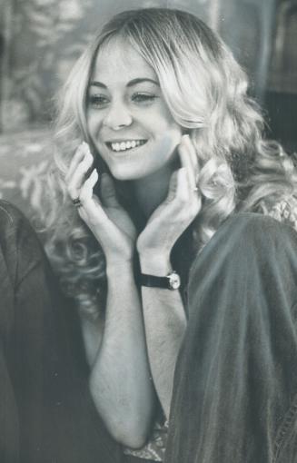 Budding actress Trudy Young was chosen by producer Bassett for a role in Face-Off after she hosted his After Four television show
