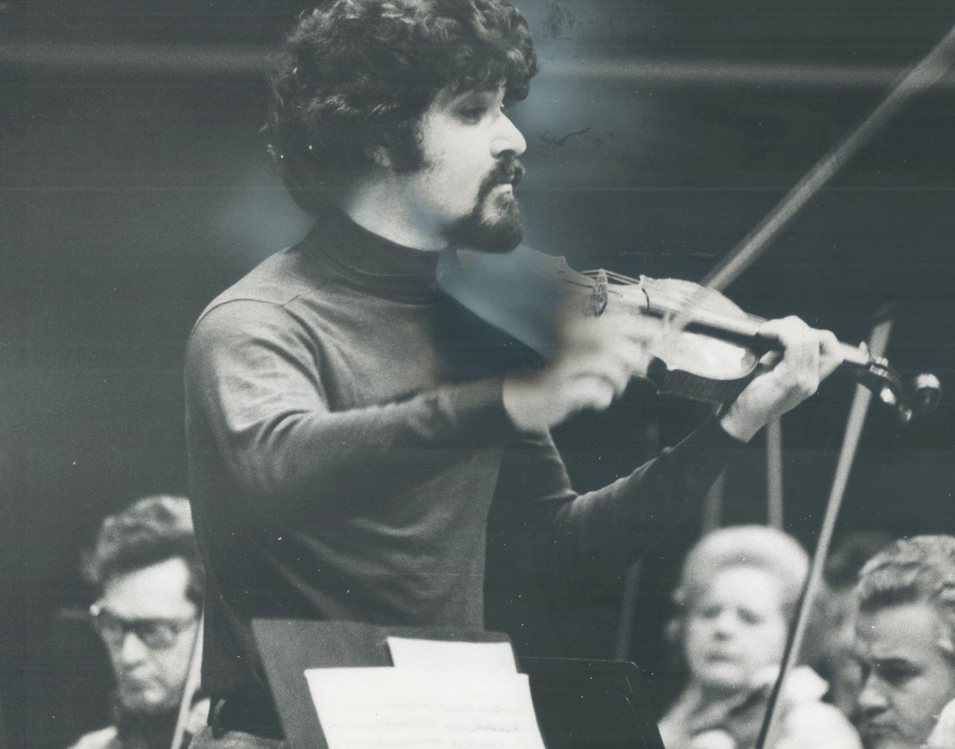 Pinchas Zukerman, Primarily a violinist