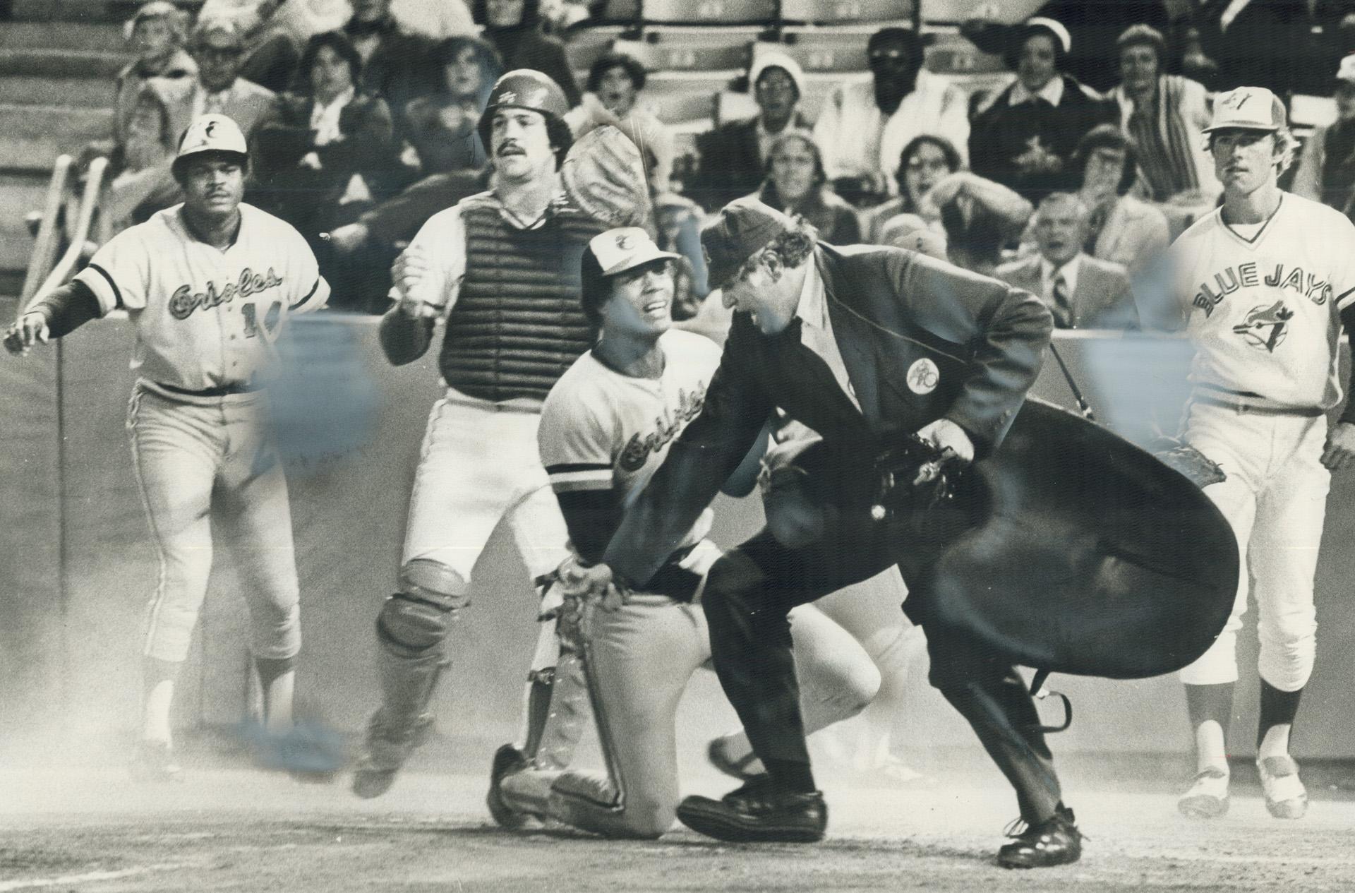 Former Major League umpire Ken Kaiser