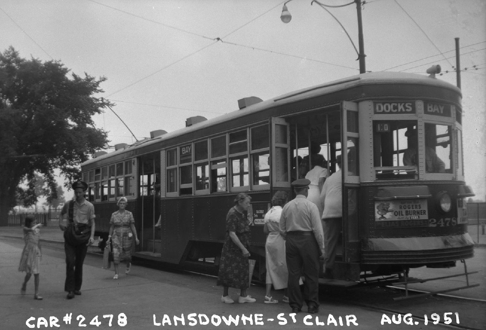 T.T.C., #2478, at Earlscourt loop, St. Clair Avenue W., southwest corner Lansdowne Avenue, Toronto, Ontario