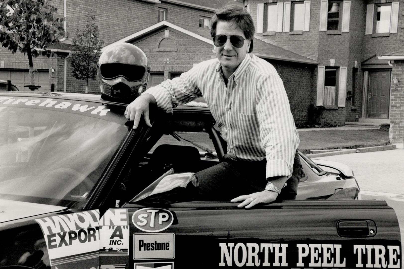Roger Elliote race car driver from Unionville