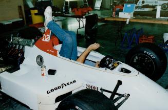 It's tuneup time and Indy racers are rarin' to go