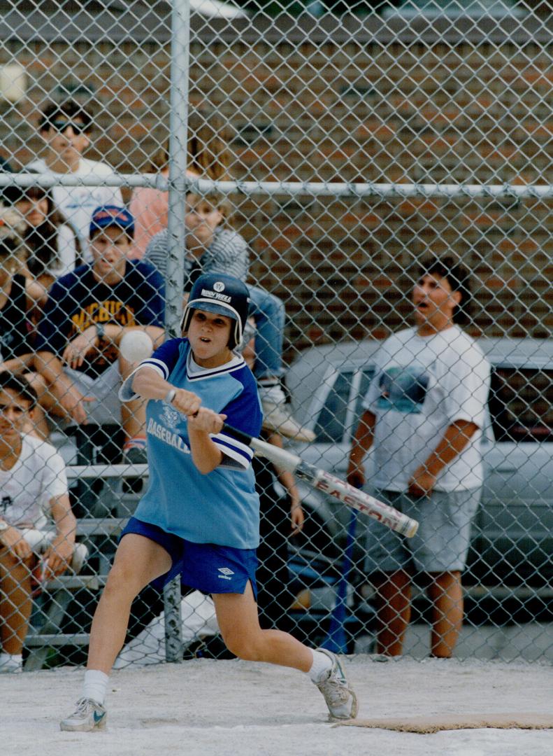 All the cheering from her mom, Lil Fox, didn't help young Allyson on this at-bat, she popped out