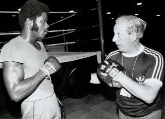 Peter Izzi, Scotlands Naional boxing coach felt sorry for Dale Ramoon a middleweight from Caymon Islands as he has only 3 fights to his credit and Izz(...)
