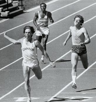 August 2nd: Edmonton ..Warm up track meet at the Commonwealth Stadium to get the athletes used to the facility was a sucess. Decre Bowen wins a 400 me(...)