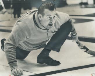 Sw-e-e-e-e-e-p yells Hec Gervais as he watches Rock go down ice