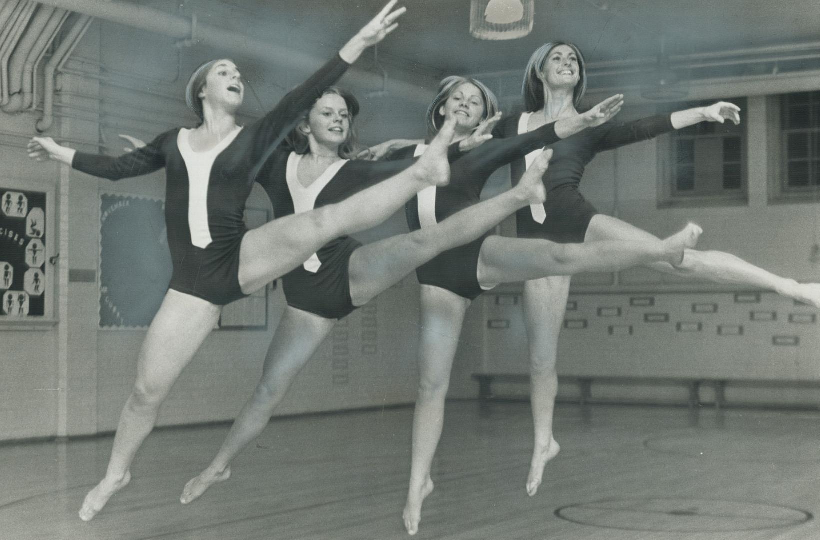 Exercise program will lead to a slimmer, more graceful body, not bulging muscles, for women, writes fitness expert Allan Scott. Four of Toronto's pret(...)
