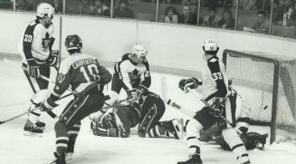 All eyes on the puck