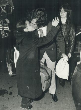 Paul with Heather Henderson and wife at Airport