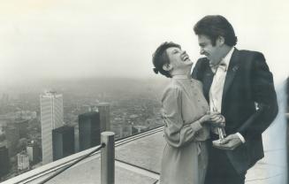 Sky-high wedding. Roberta Maxwell, star of Stevie at Young People's Theatre, took a couple of hours off yesterday for the highest wedding in the world(...)